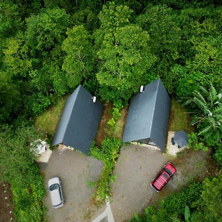 Yarumo Lodge, Rio Celeste Black Chalets Бихагуа Экстерьер фото